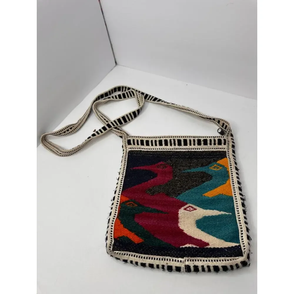 Vintage Ecuadorian Wool Shoulder Bag – Handwoven Andean Textile Art to Wear Boho - Picture 3 of 6